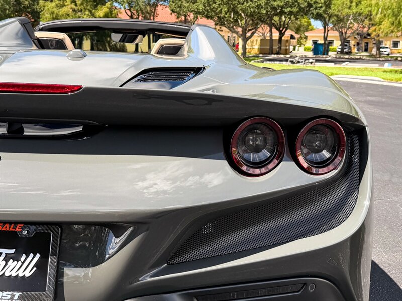 2022 Ferrari F8 Spider - Photo 54 - Bonita Springs, FL 34134