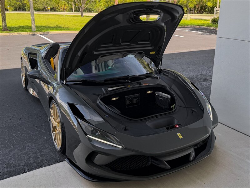 2022 Ferrari F8 Spider - Photo 39 - Bonita Springs, FL 34134