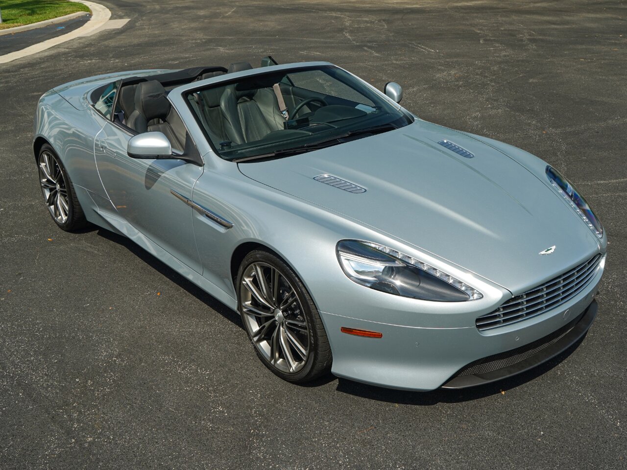 2012 Aston Martin Virage Volante   - Photo 46 - Bonita Springs, FL 34134