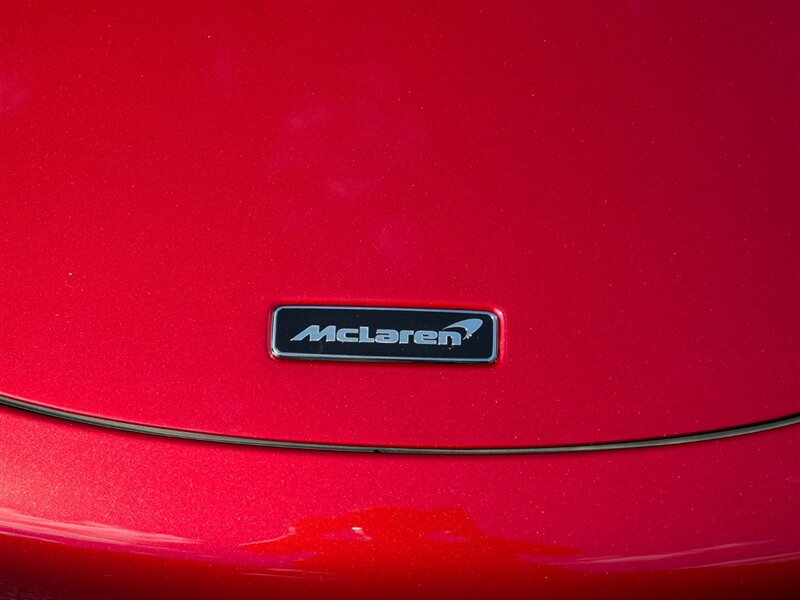 2022 McLaren 720S Spider Performance   - Photo 3 - Bonita Springs, FL 34134