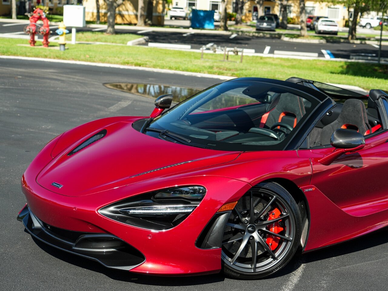 2022 McLaren 720S Spider Performance   - Photo 10 - Bonita Springs, FL 34134