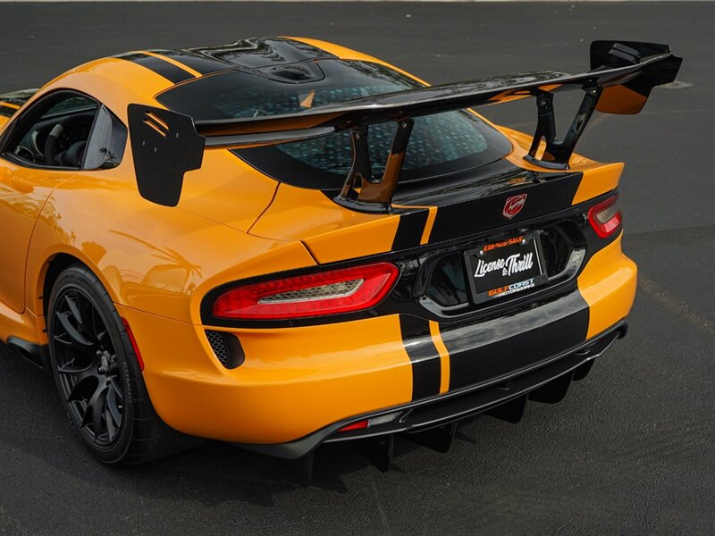 2016 Dodge Viper ACR - Photo 51 - Bonita Springs, FL 34134