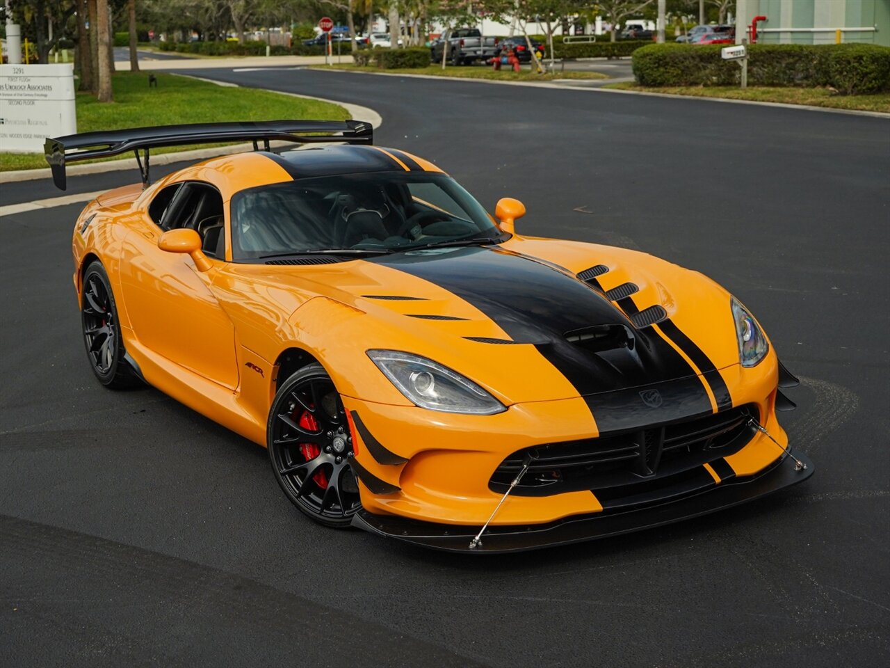 2016 Dodge Viper ACR   - Photo 69 - Bonita Springs, FL 34134