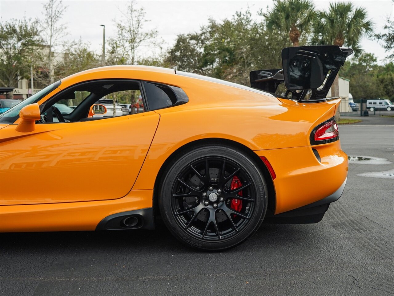 2016 Dodge Viper ACR   - Photo 43 - Bonita Springs, FL 34134