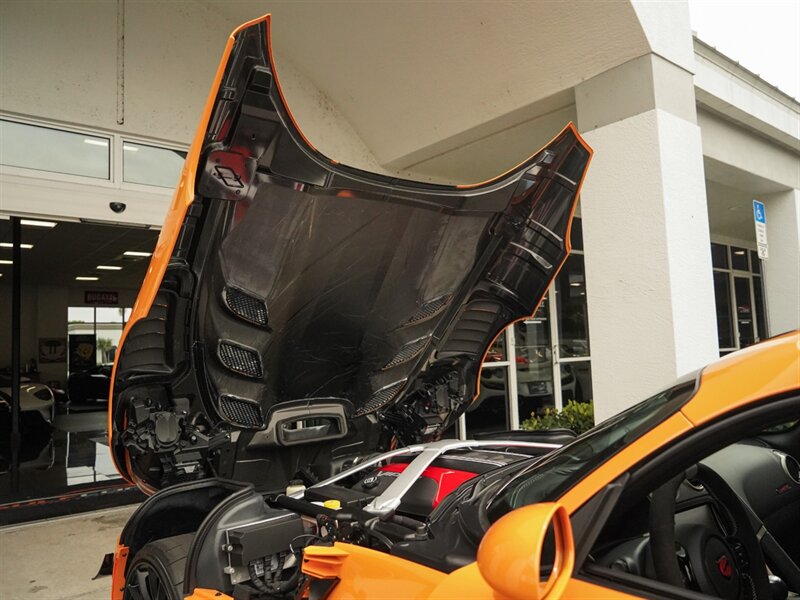 2016 Dodge Viper ACR - Photo 38 - Bonita Springs, FL 34134