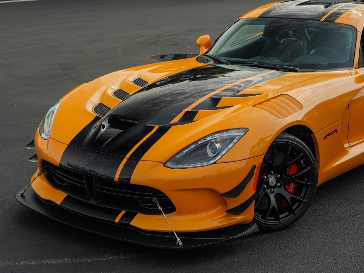 2016 Dodge Viper ACR   - Photo 10 - Bonita Springs, FL 34134