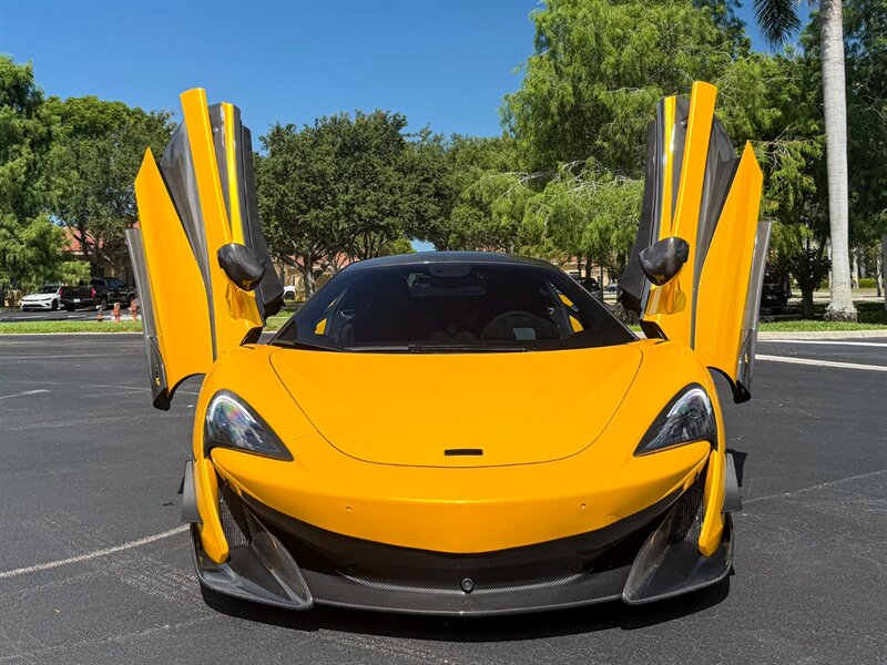 2019 McLaren 600LT - Photo 8 - Bonita Springs, FL 34134