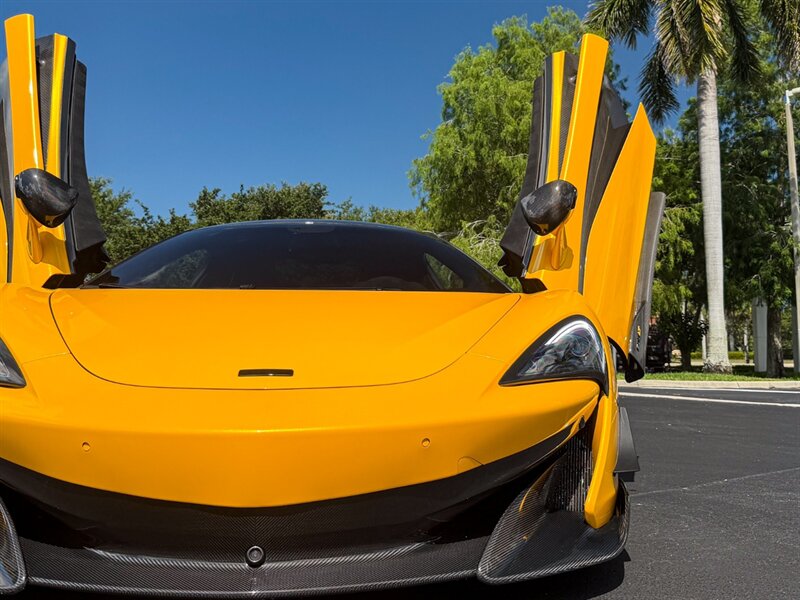 2019 McLaren 600LT - Photo 3 - Bonita Springs, FL 34134