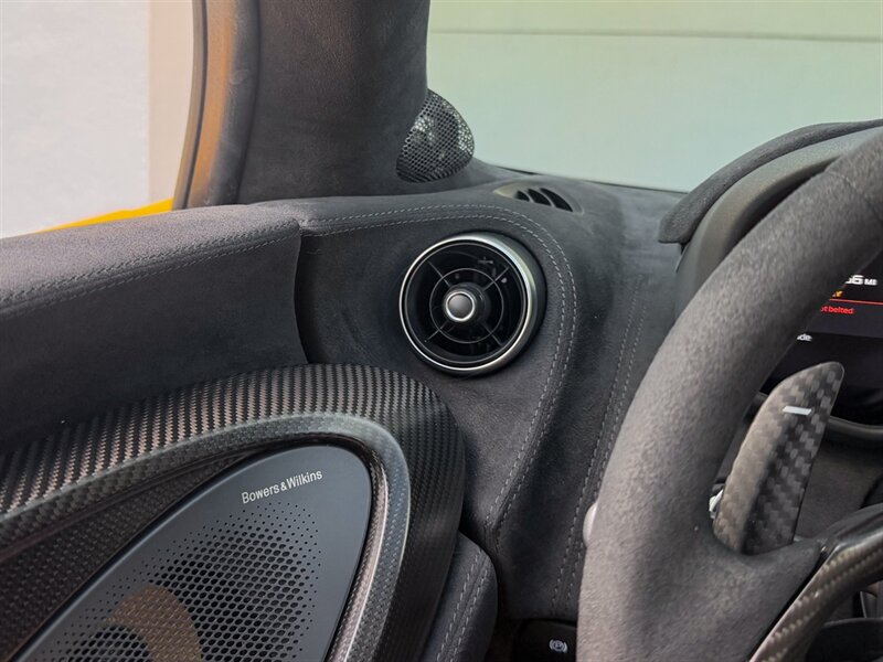 2019 McLaren 600LT - Photo 22 - Bonita Springs, FL 34134