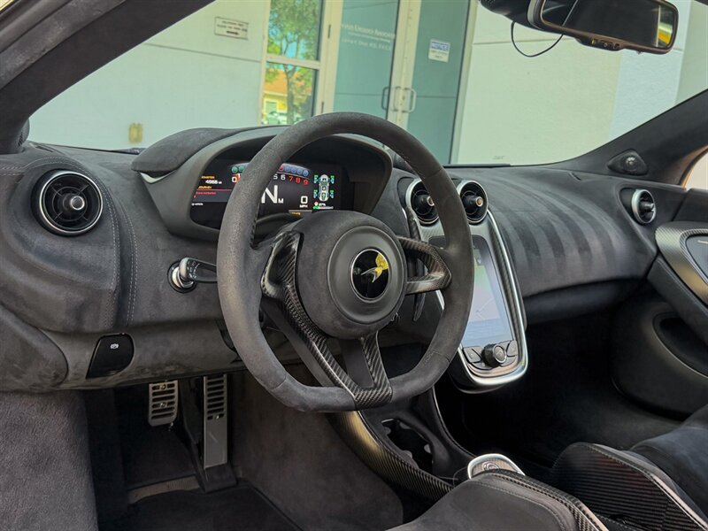 2019 McLaren 600LT - Photo 14 - Bonita Springs, FL 34134