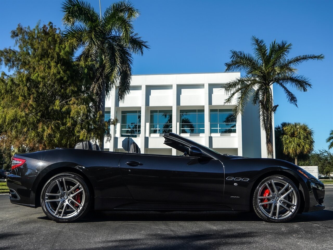 2015 Maserati GranTurismo Sport   - Photo 38 - Bonita Springs, FL 34134