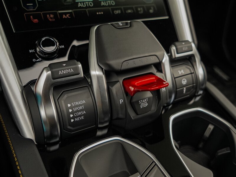 2022 Lamborghini Urus - Photo 18 - Bonita Springs, FL 34134