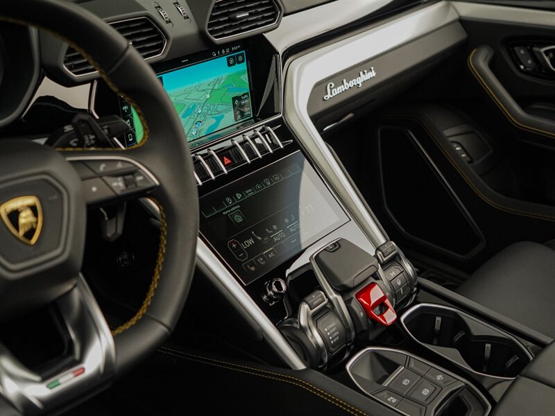 2022 Lamborghini Urus - Photo 15 - Bonita Springs, FL 34134