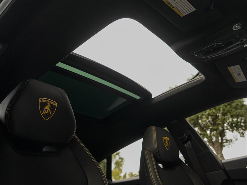 2022 Lamborghini Urus - Photo 40 - Bonita Springs, FL 34134