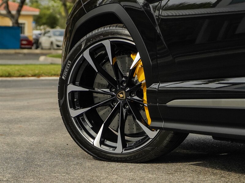2022 Lamborghini Urus - Photo 57 - Bonita Springs, FL 34134