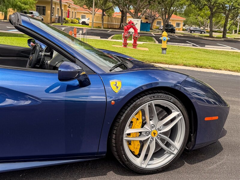 2017 Ferrari 488 Spider - Photo 39 - Bonita Springs, FL 34134