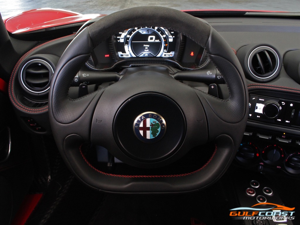 2015 Alfa Romeo 4C   - Photo 28 - Bonita Springs, FL 34134