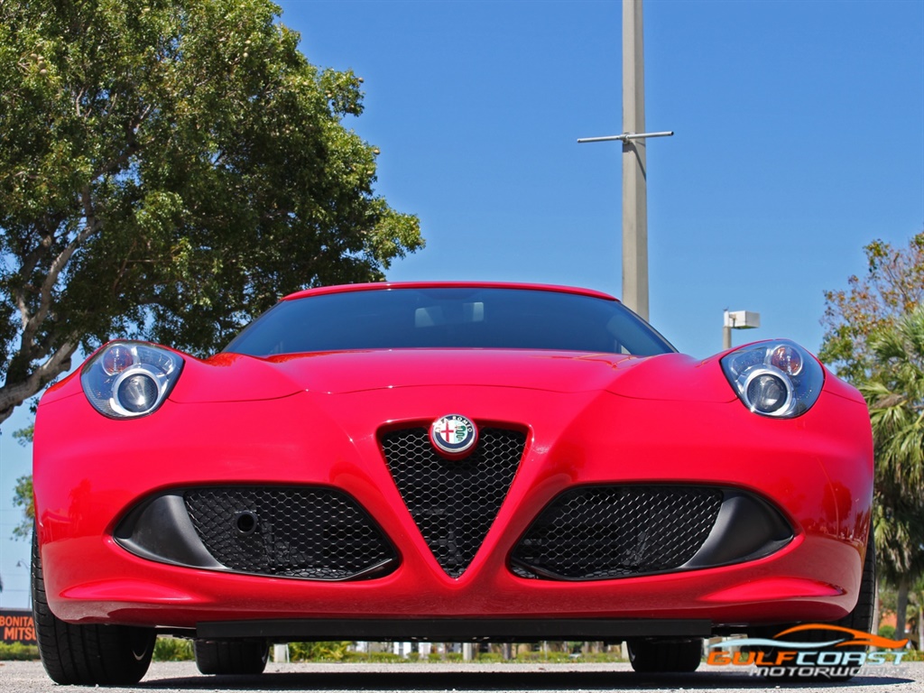 2015 Alfa Romeo 4C   - Photo 46 - Bonita Springs, FL 34134