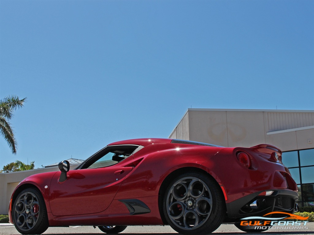 2015 Alfa Romeo 4C   - Photo 39 - Bonita Springs, FL 34134