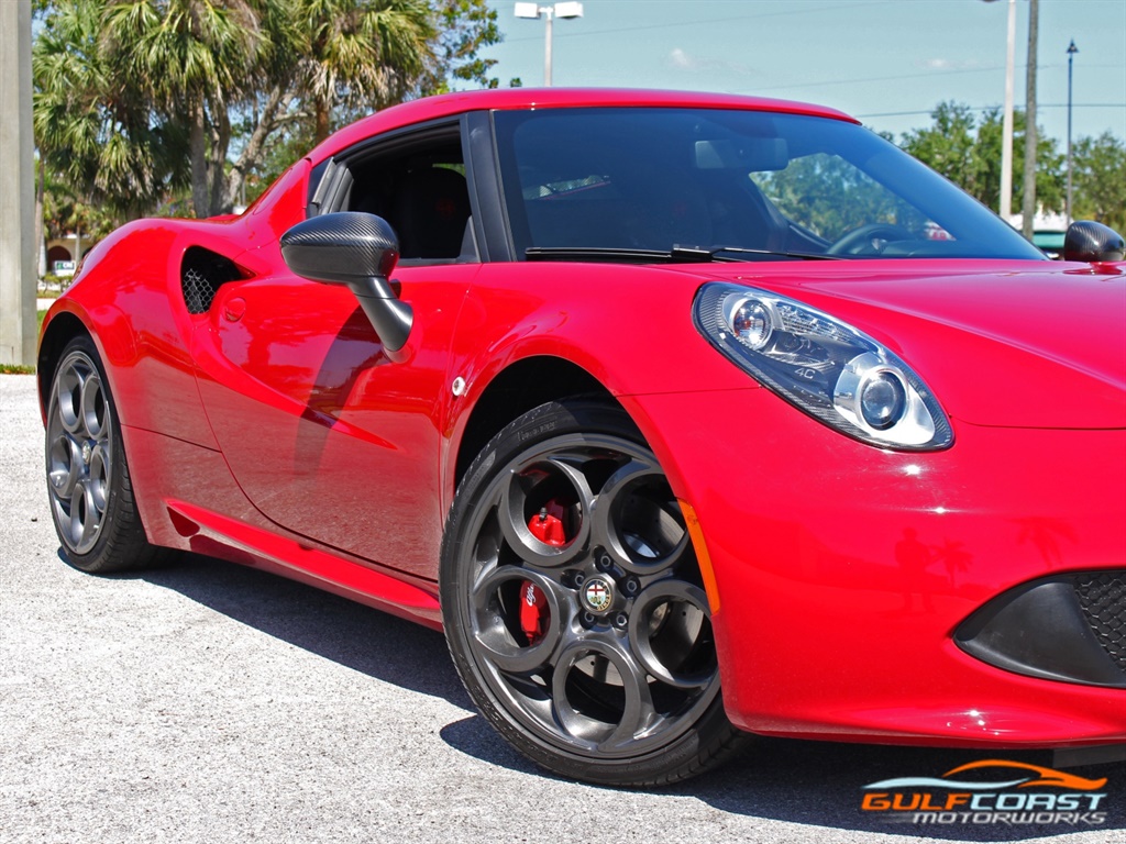 2015 Alfa Romeo 4C   - Photo 45 - Bonita Springs, FL 34134