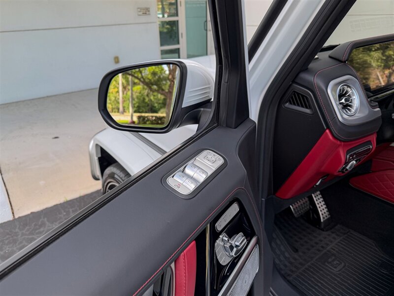 2021 Mercedes-Benz AMG G 63   - Photo 23 - Bonita Springs, FL 34134