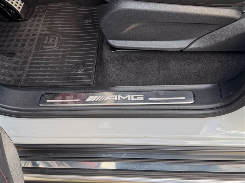 2021 Mercedes-Benz AMG G 63   - Photo 24 - Bonita Springs, FL 34134