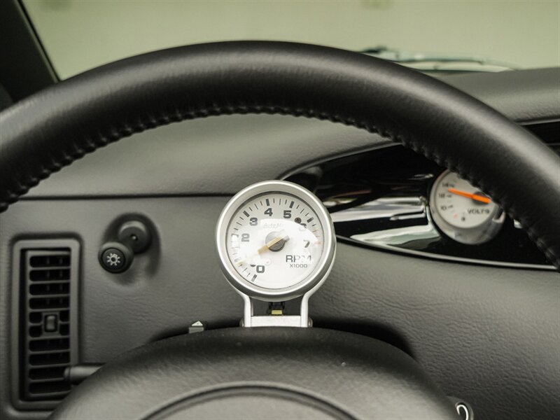 2000 Plymouth Prowler   - Photo 11 - Bonita Springs, FL 34134