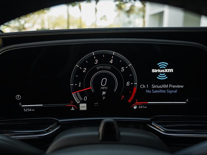 2023 Cadillac Escalade-V   - Photo 16 - Bonita Springs, FL 34134