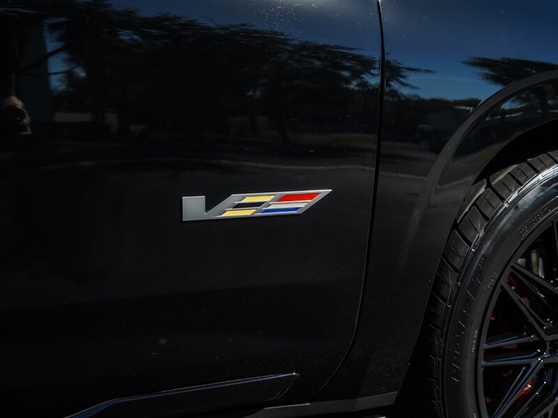 2023 Cadillac Escalade-V   - Photo 72 - Bonita Springs, FL 34134