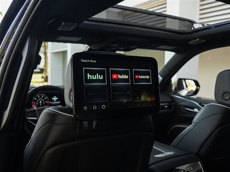 2023 Cadillac Escalade-V   - Photo 32 - Bonita Springs, FL 34134