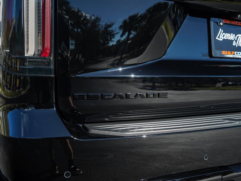 2023 Cadillac Escalade-V   - Photo 62 - Bonita Springs, FL 34134