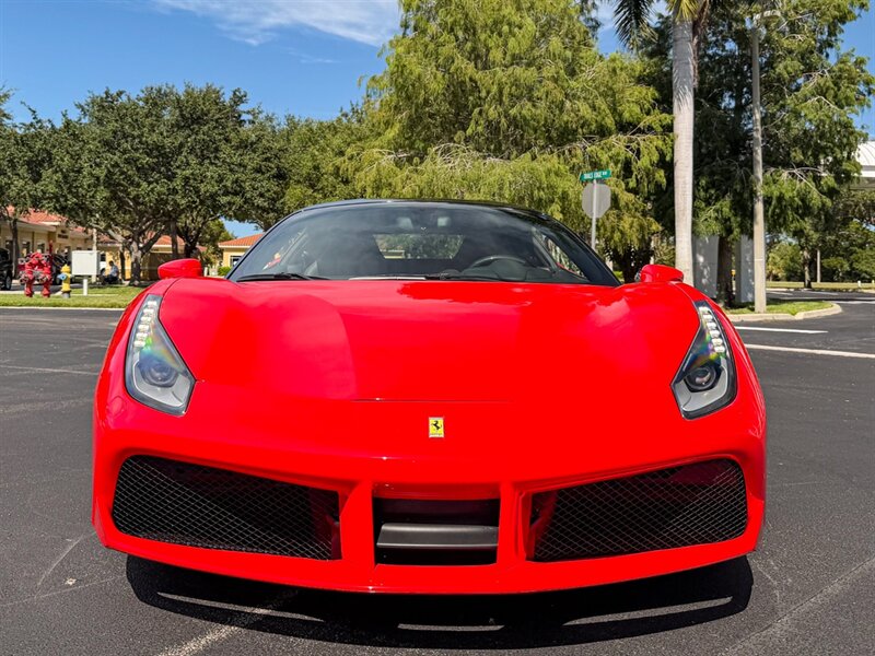 2019 Ferrari 488 GTB   - Photo 6 - Bonita Springs, FL 34134
