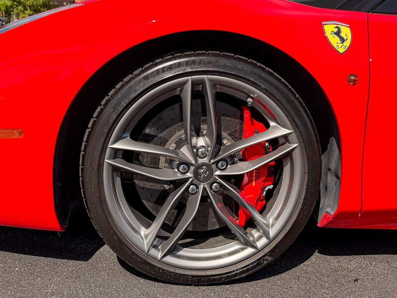 2019 Ferrari 488 GTB   - Photo 44 - Bonita Springs, FL 34134