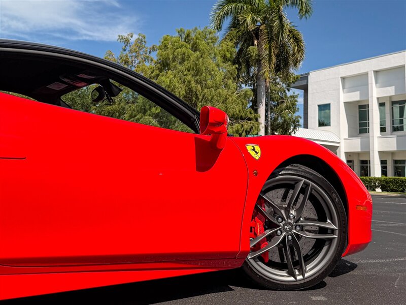 2019 Ferrari 488 GTB   - Photo 61 - Bonita Springs, FL 34134