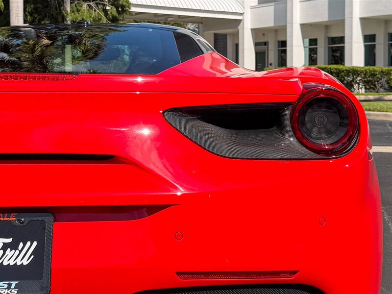 2019 Ferrari 488 GTB   - Photo 56 - Bonita Springs, FL 34134