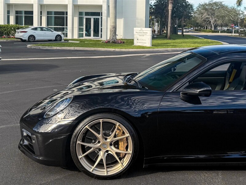 2023 Porsche 911 Carrera S   - Photo 37 - Bonita Springs, FL 34134