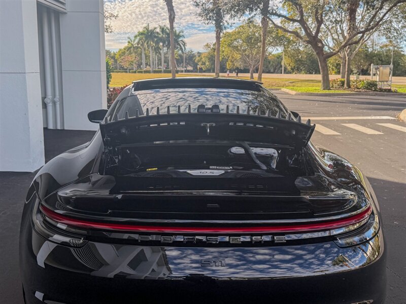2023 Porsche 911 Carrera S   - Photo 34 - Bonita Springs, FL 34134