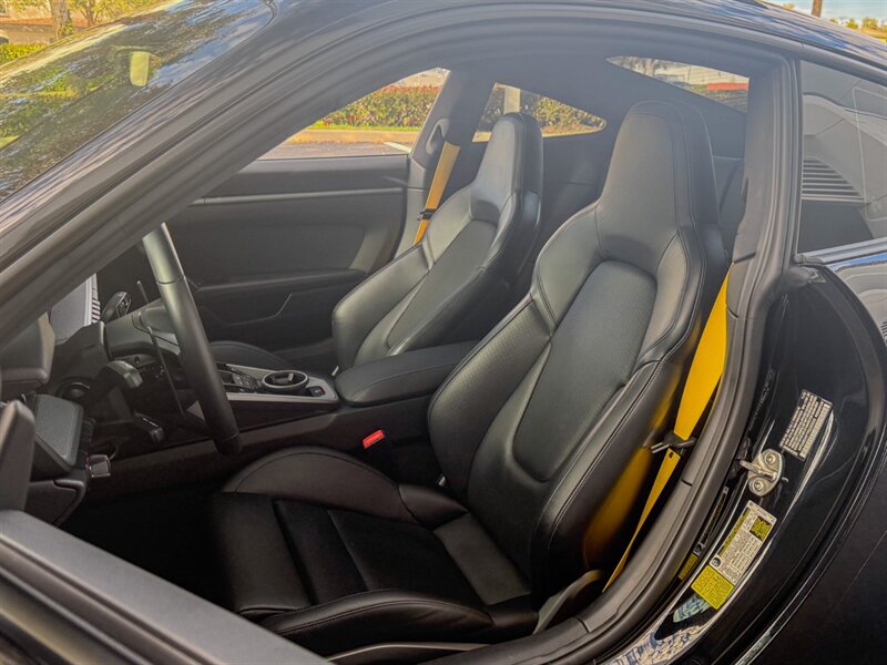 2023 Porsche 911 Carrera S   - Photo 18 - Bonita Springs, FL 34134