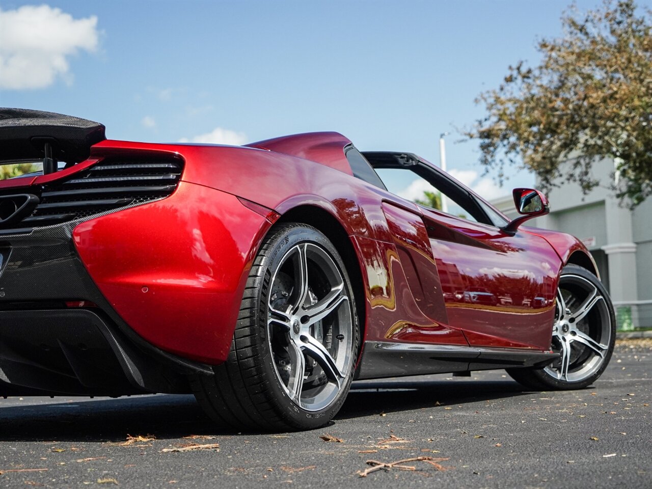 2015 McLaren 650S Spider   - Photo 58 - Bonita Springs, FL 34134