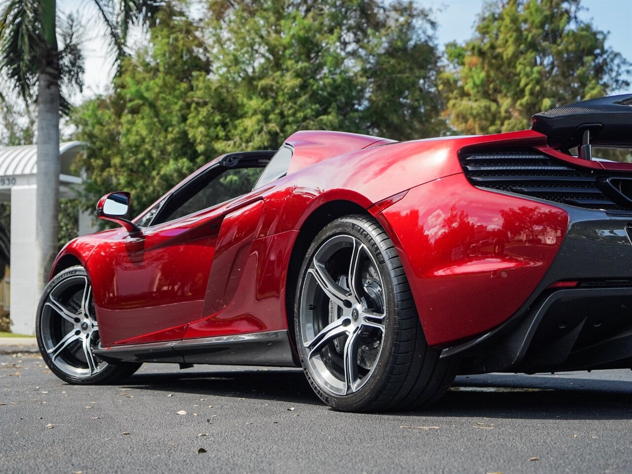 2015 McLaren 650S Spider   - Photo 44 - Bonita Springs, FL 34134