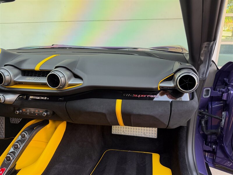 2020 Ferrari 812 Superfast   - Photo 36 - Bonita Springs, FL 34134