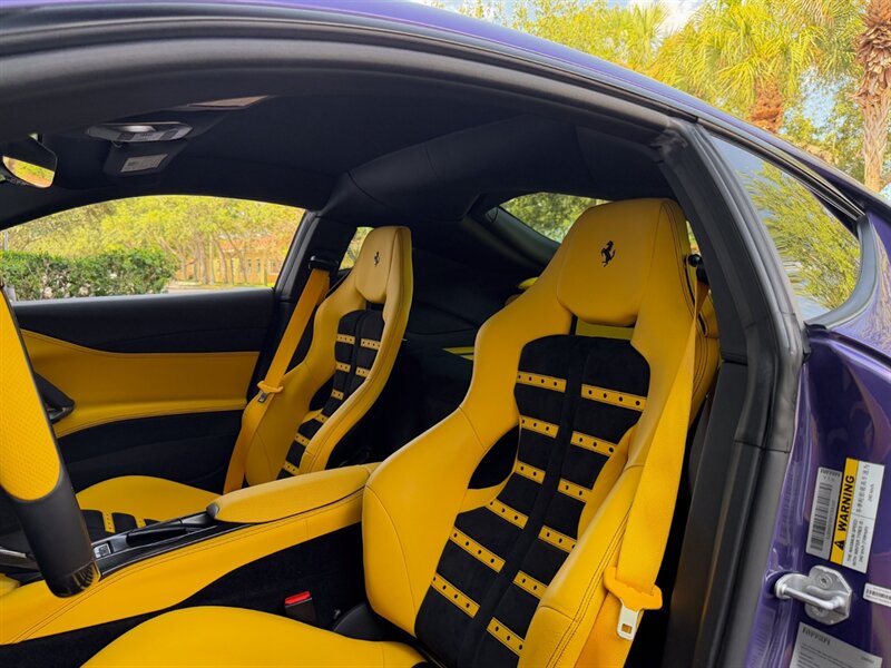 2020 Ferrari 812 Superfast   - Photo 21 - Bonita Springs, FL 34134