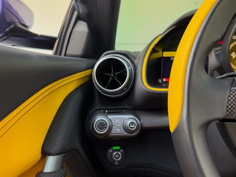 2020 Ferrari 812 Superfast   - Photo 19 - Bonita Springs, FL 34134