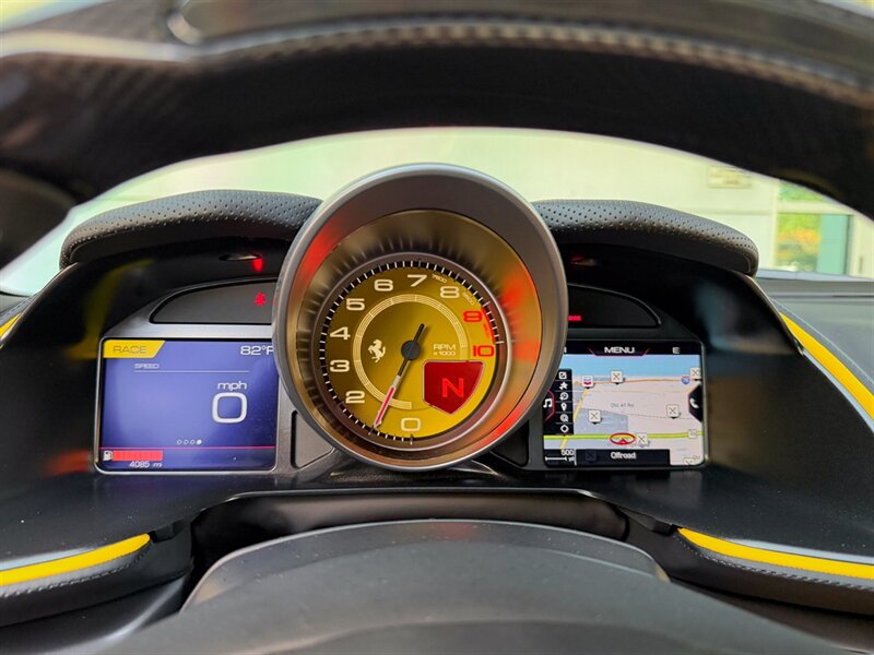 2020 Ferrari 812 Superfast   - Photo 13 - Bonita Springs, FL 34134
