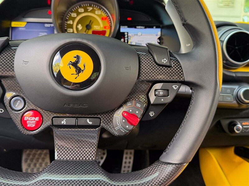 2020 Ferrari 812 Superfast   - Photo 29 - Bonita Springs, FL 34134