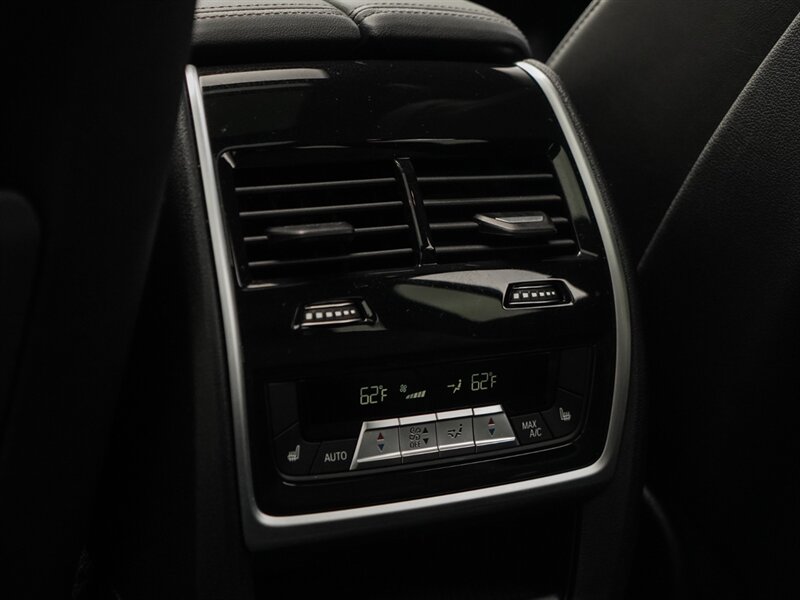 2023 BMW X7 xDrive40i - Photo 31 - Bonita Springs, FL 34134