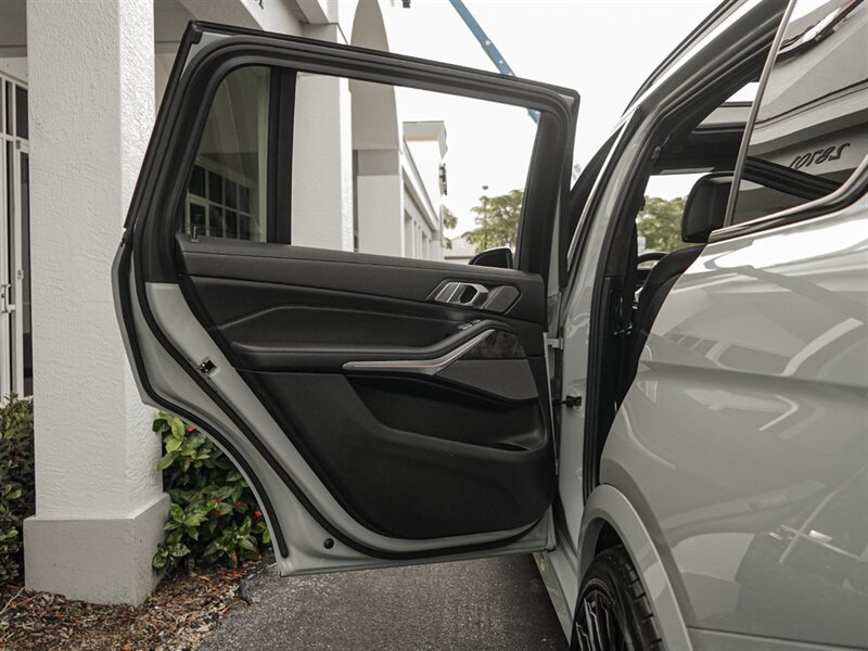 2023 BMW X7 xDrive40i - Photo 33 - Bonita Springs, FL 34134
