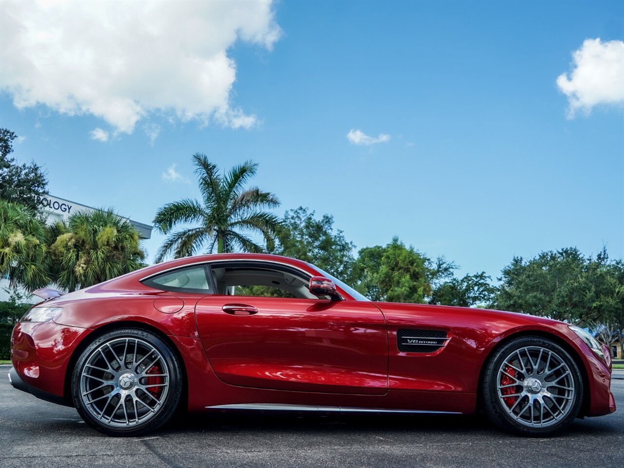 2020 Mercedes-Benz AMG GT C   - Photo 42 - Bonita Springs, FL 34134