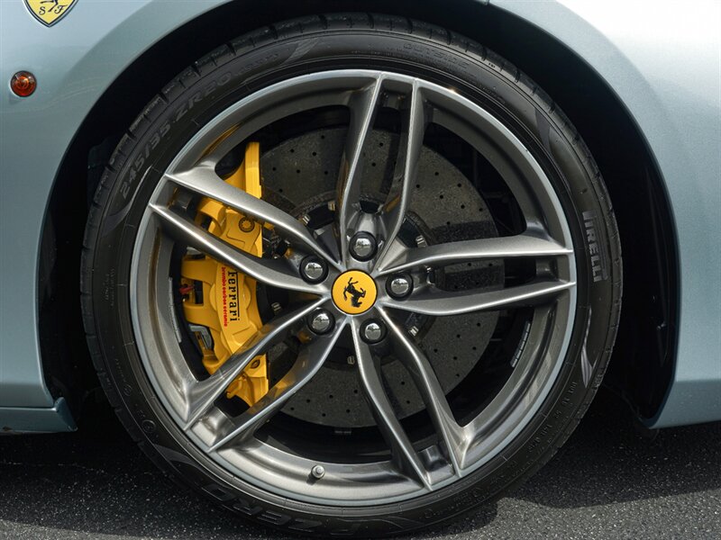 2018 Ferrari 488 Spider - Photo 8 - Bonita Springs, FL 34134