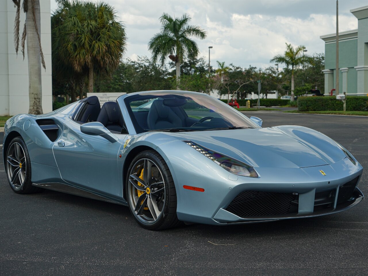 2018 Ferrari 488 Spider   - Photo 26 - Bonita Springs, FL 34134